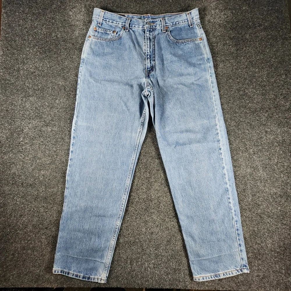 VTG 2000 Levi's 550 Jeans Mens 36x30 Blue Relaxed Fit Light Wash Denim